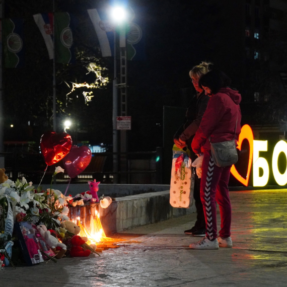 Građani Bora opraštaju se od Danke; Nova saslušanja; Traži se telo; "Detalji tek nakon obdukcije" FOTO/VIDEO