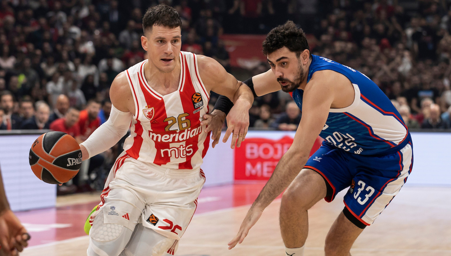 Zvezda nikada nije pobedila Efes u Istanbulu