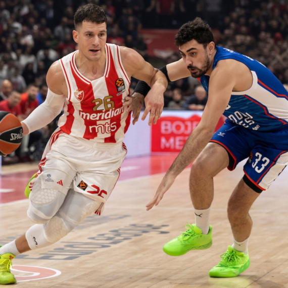 Zvezda nikada nije pobedila Efes u Istanbulu