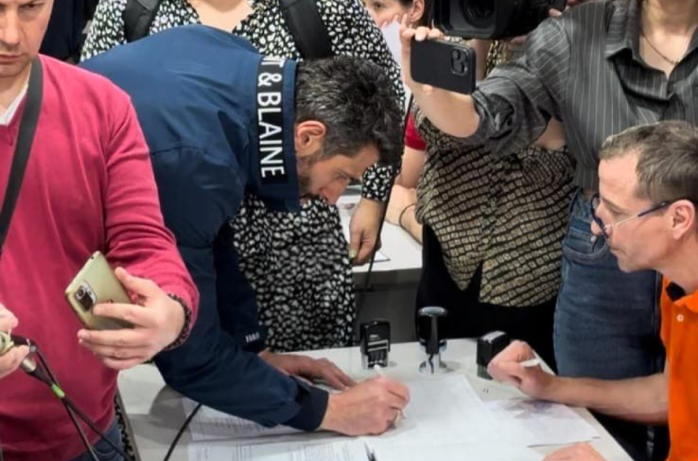 Šapić na Savskom vencu dao potpis listi "Aleksandar Vučić – Beograd sutra"