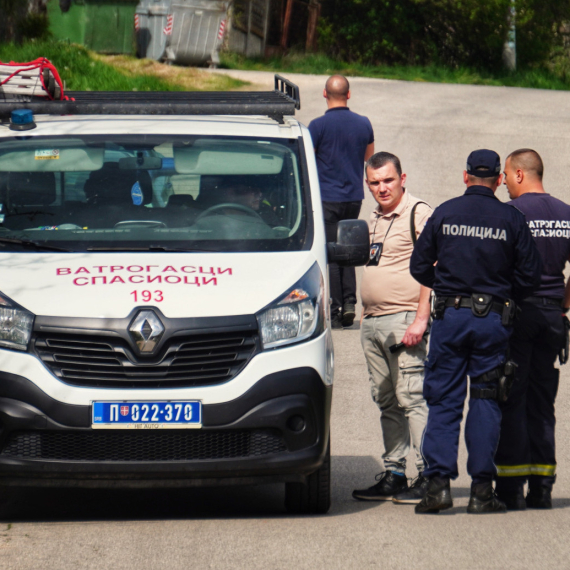 Dead silence in Zlot: Police in new locations