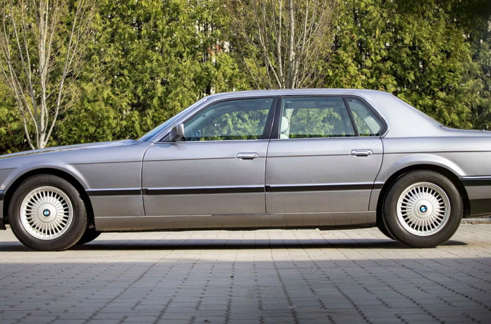 Bavarci otkrili dugo čuvanu tajnu: Kako izgleda jedinstveni BMW E38 sa V16 motorom FOTO