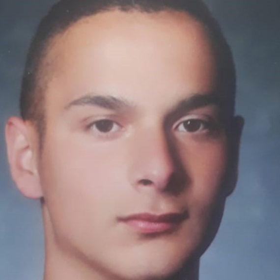 Raspisana potraga za dvoje tinejdžera iz Novog Pazara, sumnja se da su zajedno pobegli