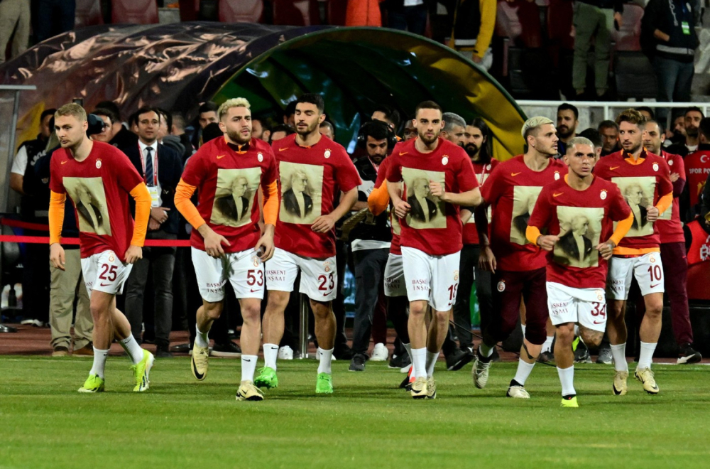 Cirkus u Turskoj – Fener izveo U19 tim pa napustio teren – Galati trofej posle 50 sekundi VIDEO