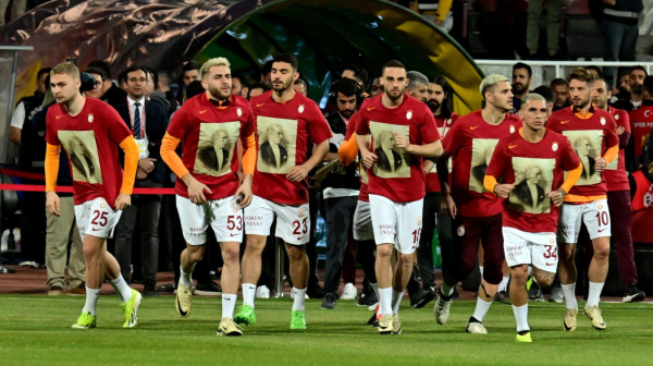 Cirkus u Turskoj – Fener izveo U19 tim pa napustio teren – Galati trofej posle 50 sekundi VIDEO