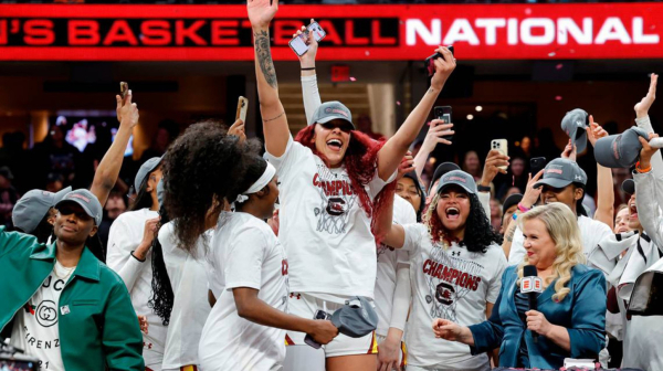 Ženski Kari oborila novi rekord, ali ostala bez krune – Južna Karolina zaokružila savršenu sezonu VIDEO