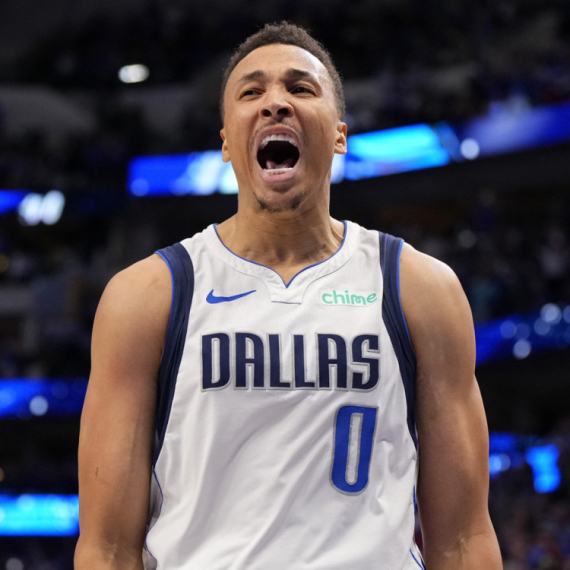 Australija sa Danteom napada Srbiju