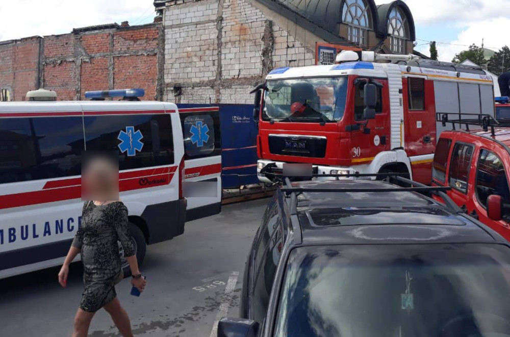 Ogroman požar u Kragujevcu: Izgorela garaža, automobili i mehaničarski alati