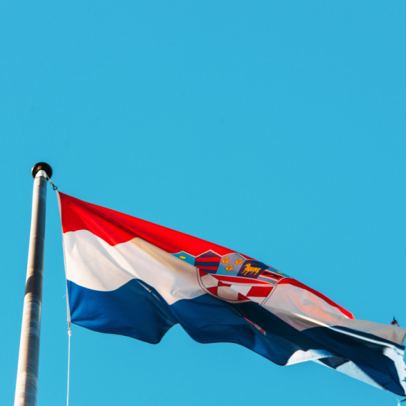 Nadaju se propasti Srbije: Hrvati se raduju "građanskom ratu koji preti Srbiji" FOTO