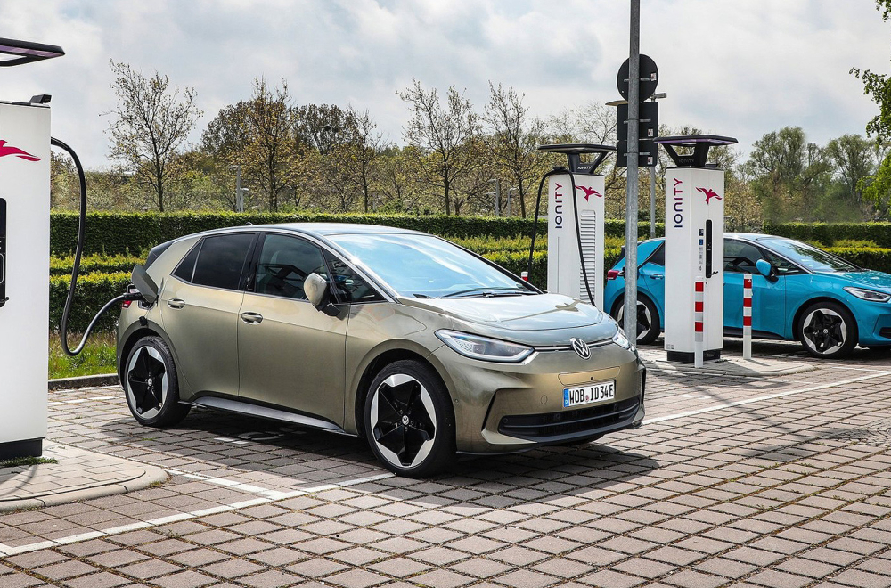 Dobra vest: Popravke električnih automobila više nisu toliko skuplje od benzinskih!