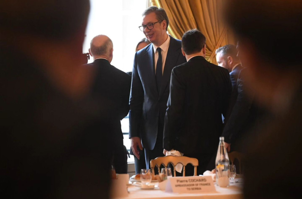 Zvanično: Srbija dobija "rafale"! Vučić iz Pariza otkrio kad će biti potpisan ugovor