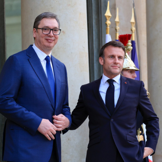 Vučić iz Pariza poručio: Razgovor od tri sata; Tema: Kosovo i Metohija