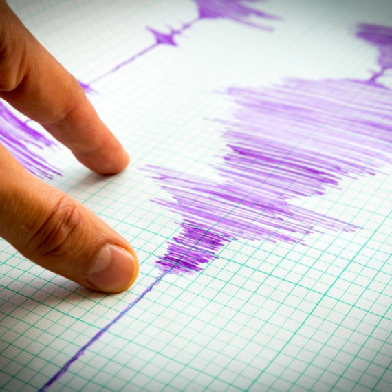 Jak zemljotres; Izmerena jačina od 5,6 stepeni