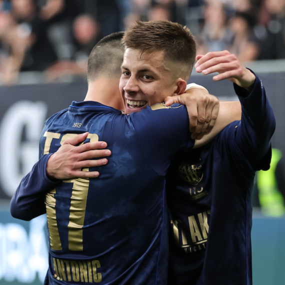 Zvezda vraća svoje dete koje nije uspelo u Sitiju