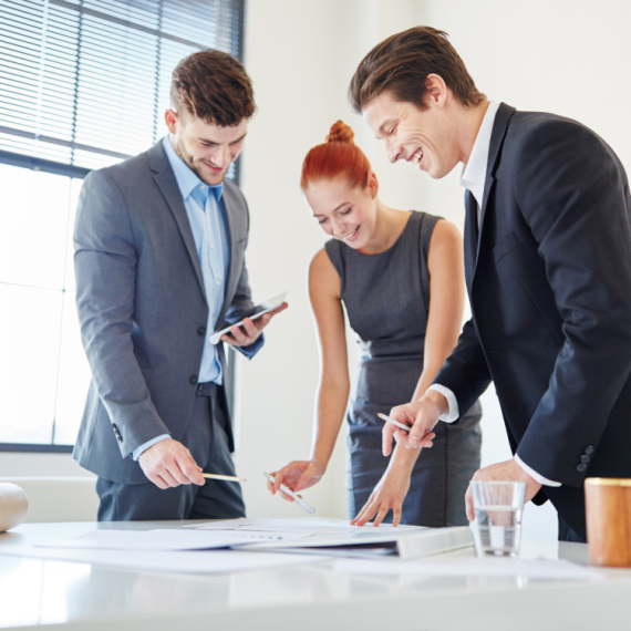 Ovih 12 stvari uspešni ljudi ne rade pre spavanja