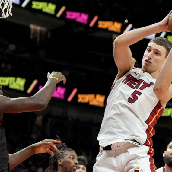 Jović "sipao", Bogdanović promašivao u spektaklu od dva produžetka VIDEO