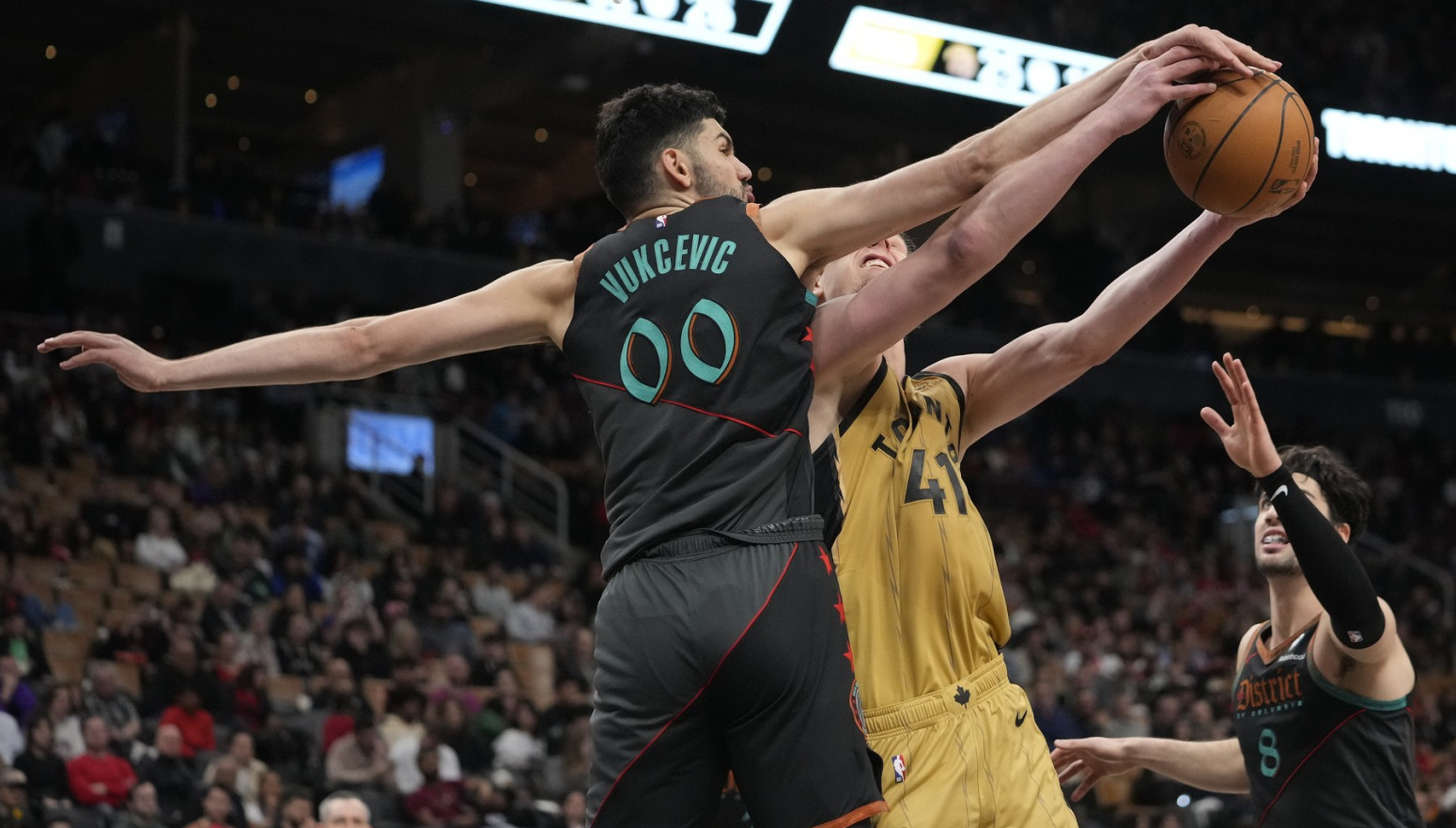 Vukčević ponovo zablistao – Avdija ubacio 32 poena!