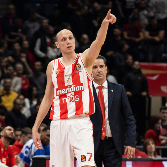 Zvezda bez trojice u Istanbulu