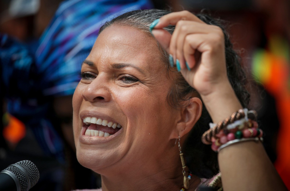 Kornel Vest imenovao Melinu Abdulah za kandidatkinju za potpredsednicu SAD