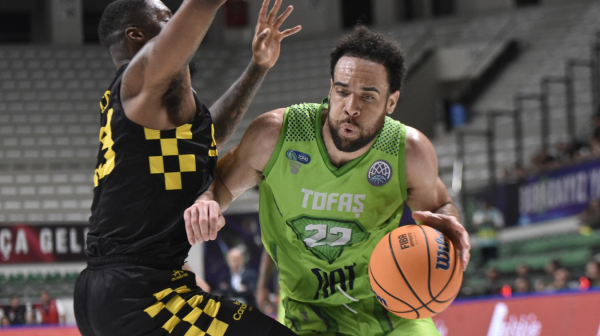 Tofaš i Peristeri uzvratili udarac, slede odlučujuće bitke za Beograd