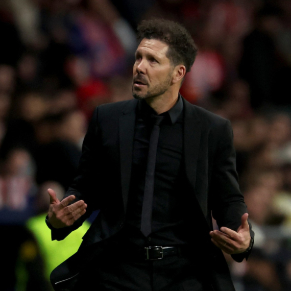 Simeone nasrnuo na direktora Borusije VIDEO