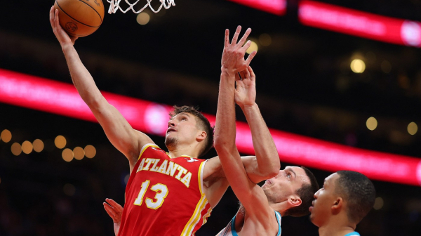 Bogdanović dominirao u srpskom derbiju –  Pokuševski i Micić slavili VIDEO