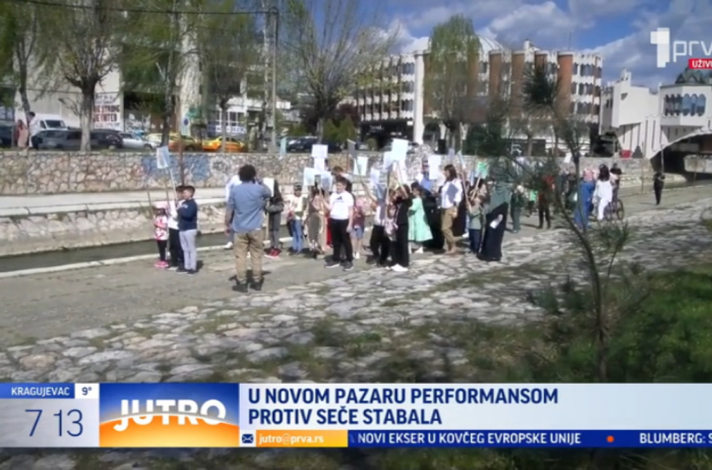 U Novom Pazaru performansom protiv seče stabala VIDEO
