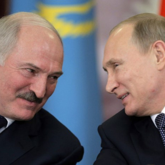 Šta se sprema? Putin i Lukašenko razgovaraju