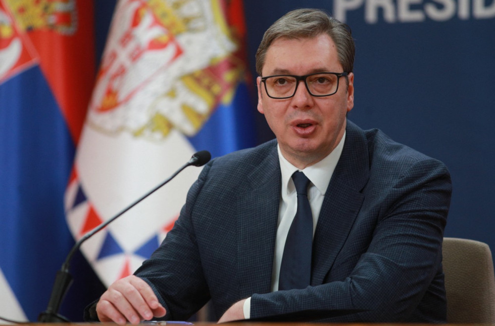 Vučić: Garantujem narodu da ću dati sve da sačuvam čast i obraz naše jedine Srbije