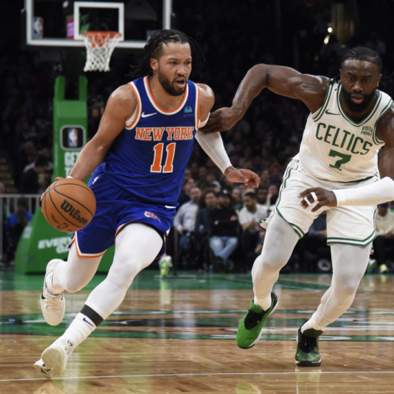 Branson srušio Boston u borbi za mesto prvog pratioca Seltiksa