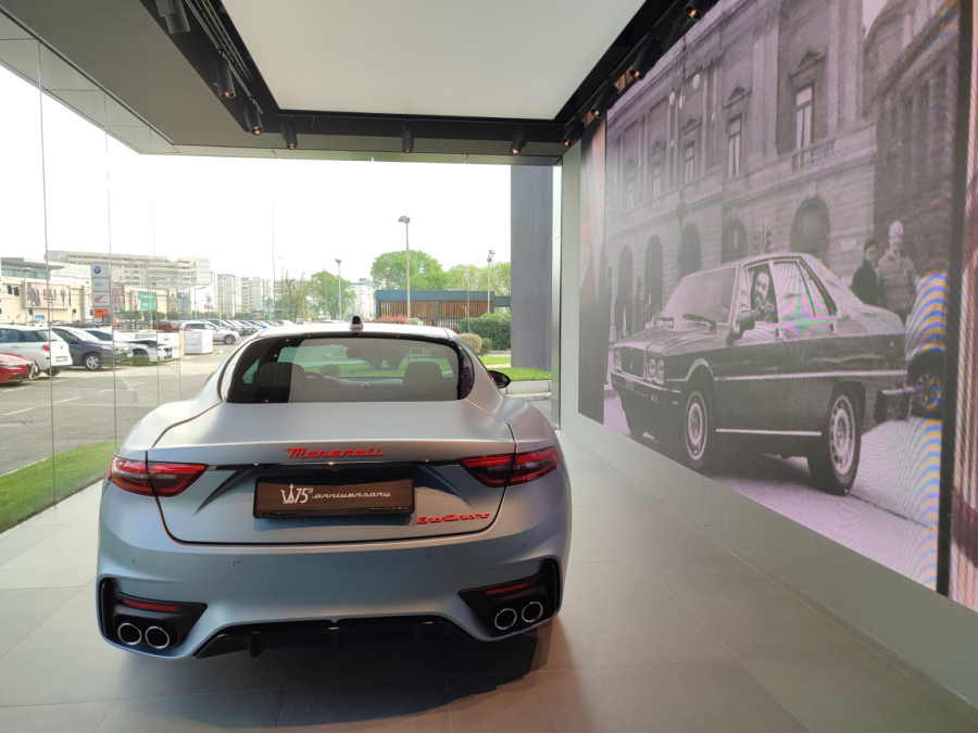 Otvoren prvi auto-salon Maseratija u Beogradu FOTO