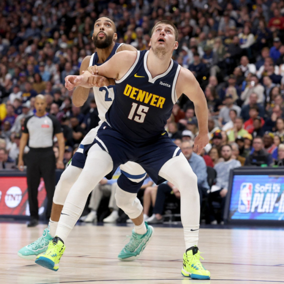 Jokić ne igra odbranu? Objasnite onda ovo