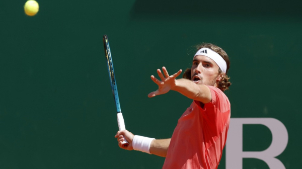 Cicipas počistio Rusa i prvi zakoračio u polufinale