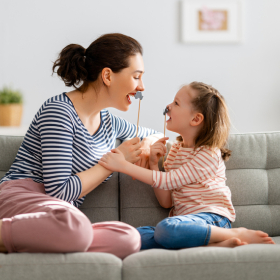 Teorija o devet minuta spasla zaposlene roditelje; sada se masovno deli na mrežama VIDEO
