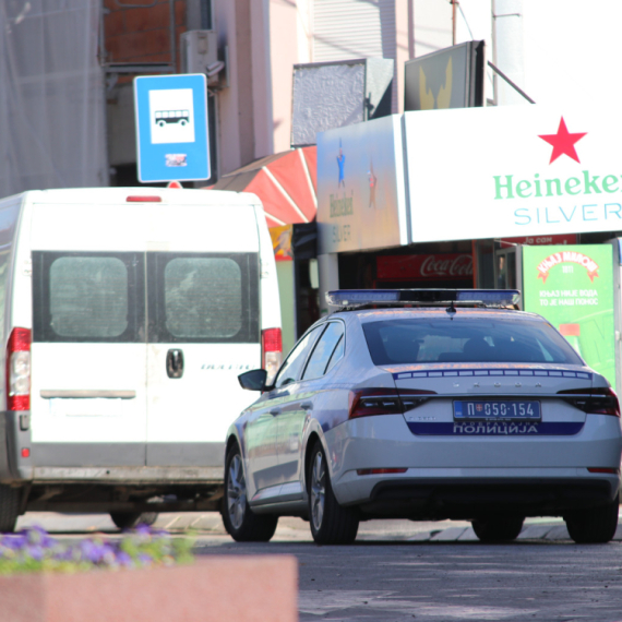 Napao staricu sa leđa i oteo joj novčanik: Uhvaćen razbojnik u Kragujevcu