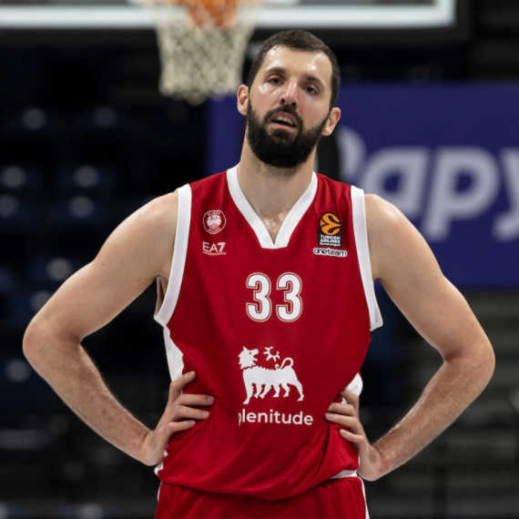 Veliki peh za Armani – ponovo se povredili Mirotić i Lo