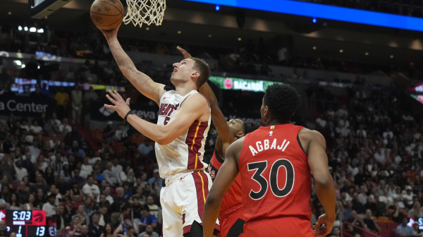 Jović srušio Rajakovićev Toronto VIDEO