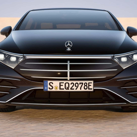 Električni ili ne, Mercedes mora da ima trokraku zvezdu na haubi FOTO