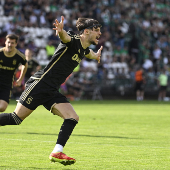 Gura ih ka tituli: Birmančević dvostruki strelac u pobedi praške Sparte