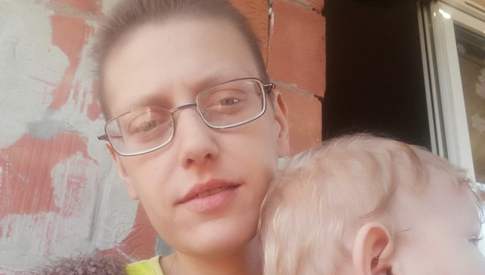 "Davali su mi 6 meseci života"; Kristina je majka petoro dece, vodi najtežu bitku sa teškom bolešću, pomozimo