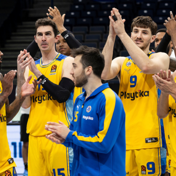 Makabi dobio dobre vesti pred plej-in