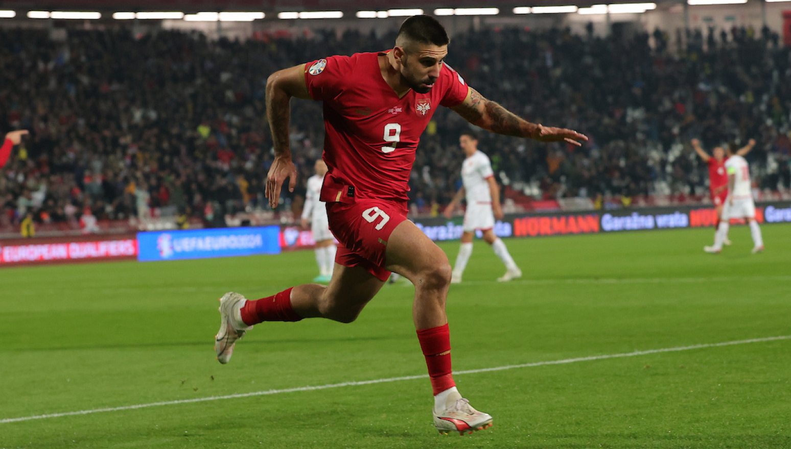 Mitrović otkrio kada se vraća na teren VIDEO