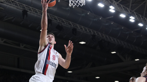 Marinkovićev koš u padu, potom trojka Hauarda za pobedu Baskonije VIDEO