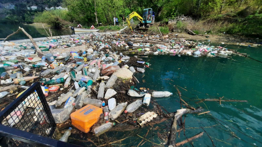 Ekološka bomba stigla iz Crne Gore FOTO