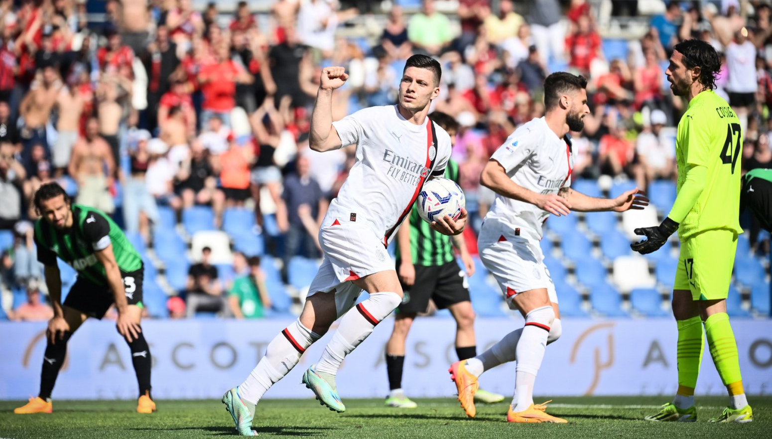 Milanu nedovoljan gol Jovića, samo bod na gostovanju Sasuolu