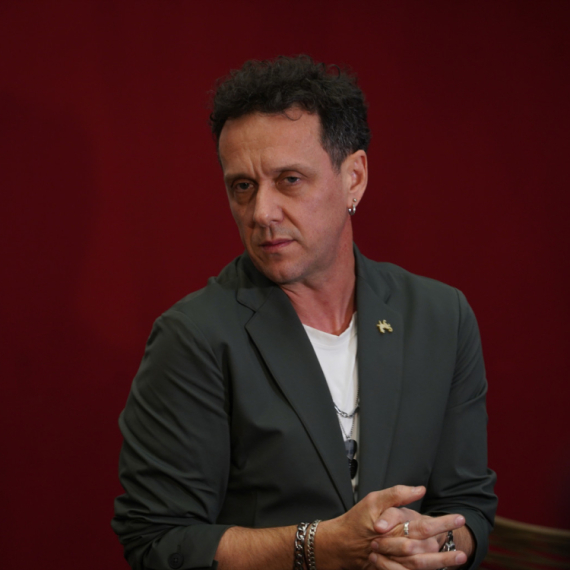 Razveo se Dženan Lončarević