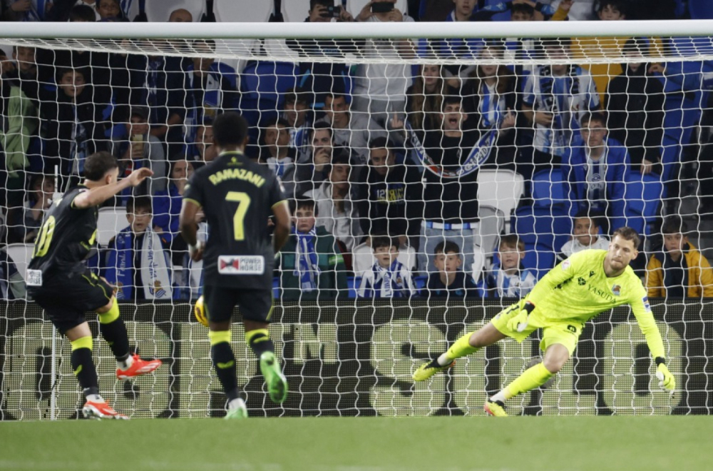 Almerija u finišu do boda protiv Sosijedada