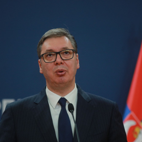 Vučić uputio saučešće narodu Irana: "Raisi je bio iskren i dosledan prijatelj Srbije"