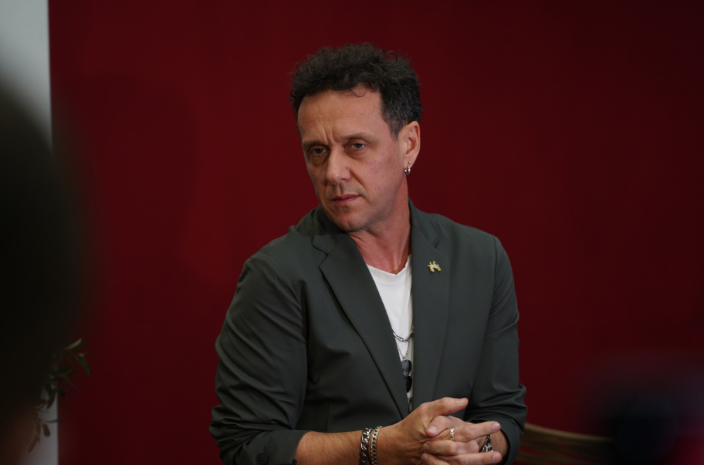 Oglasila se žena Dženana Lončarevića: "Hoće da me izbaci iz kuće, ljubavnici je kupio stan"