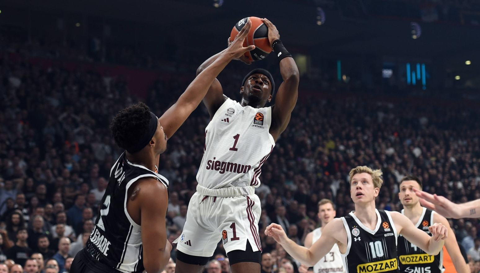 Pet i po minuta evroligaškog ludila VIDEO